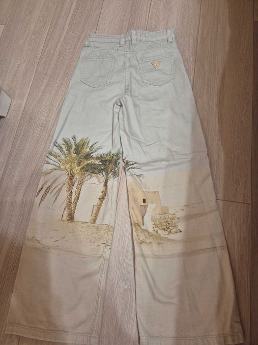 Детски дънки Guess