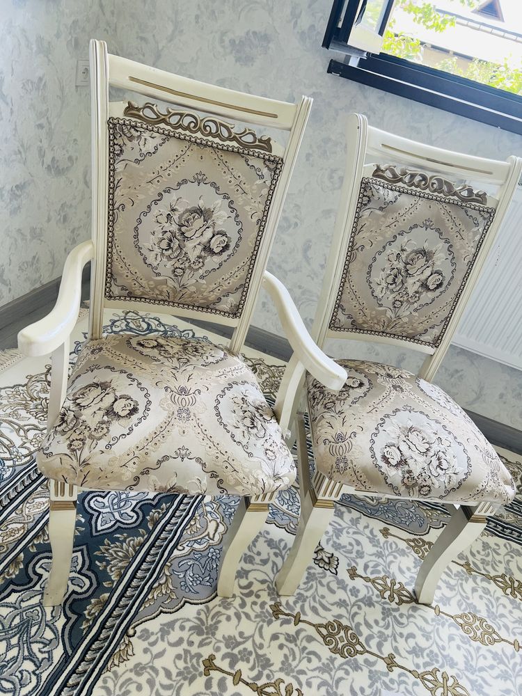 Stol-stul kamplekt