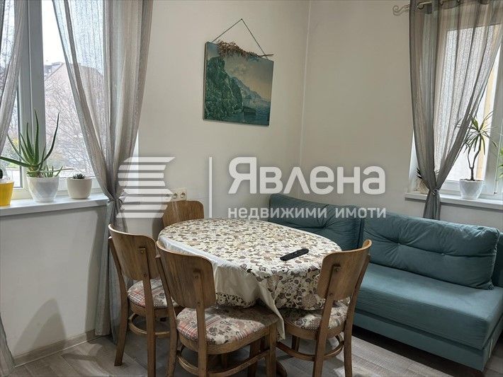 Продава се Тристаен апартамент в Варна, Колхозен пазар - 85 кв.м за 1824 €/кв.м - Снимка #2
