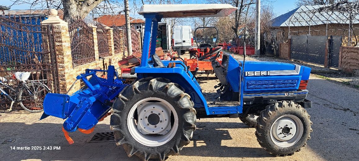 Tractor japonez Iseki TA 270