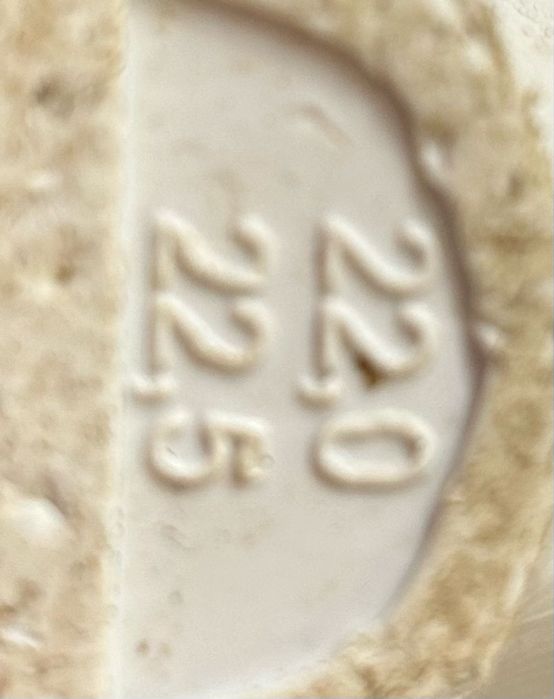 Pachet Skiuri , clapari , bete pentru copii