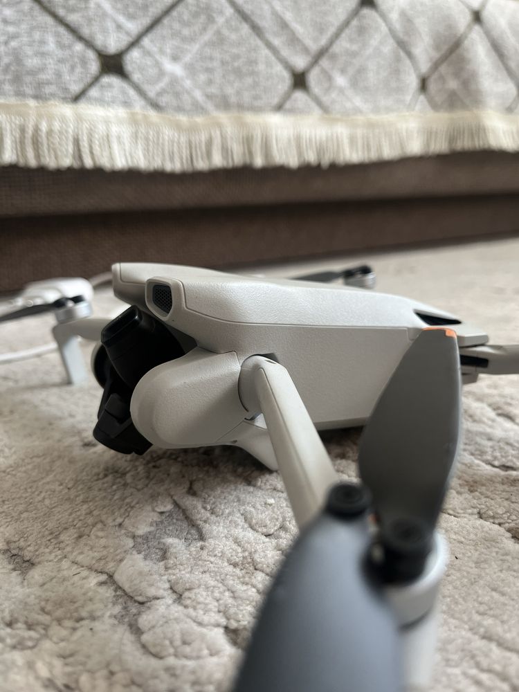 Дрон dji mini 3