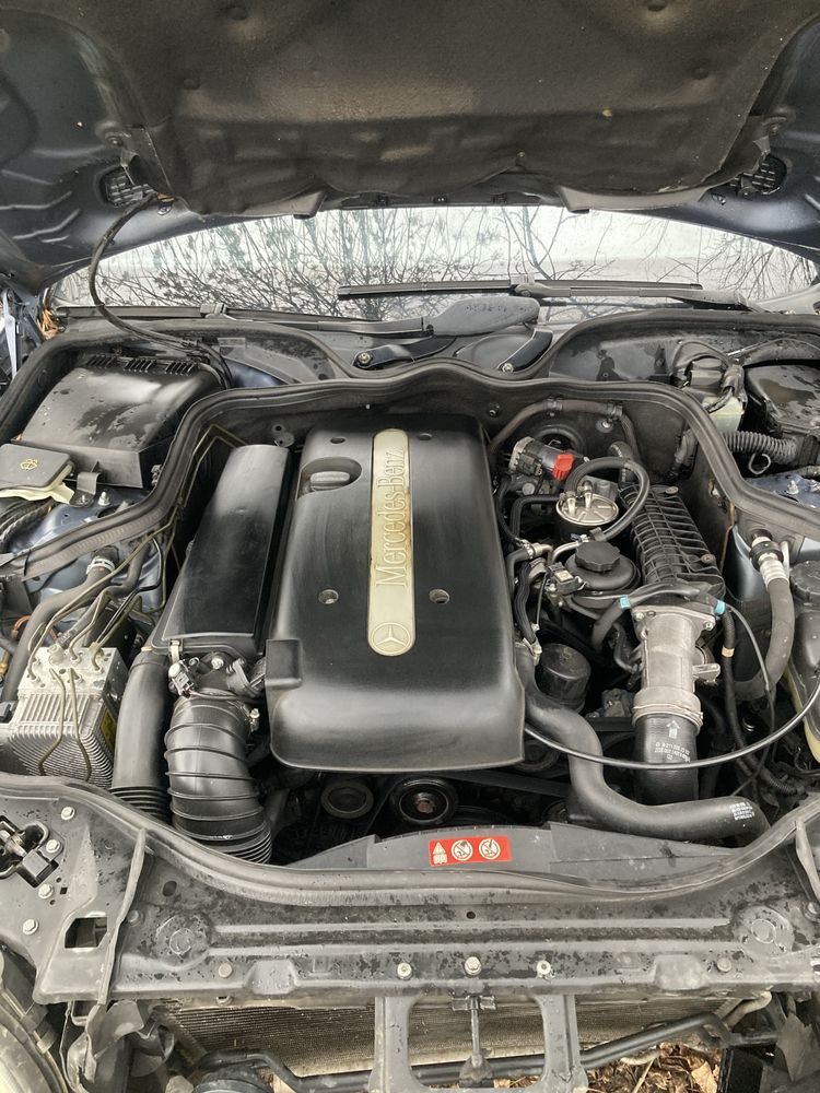 На Части W211 2.2 CDI Mercedes E220 Avantgarde