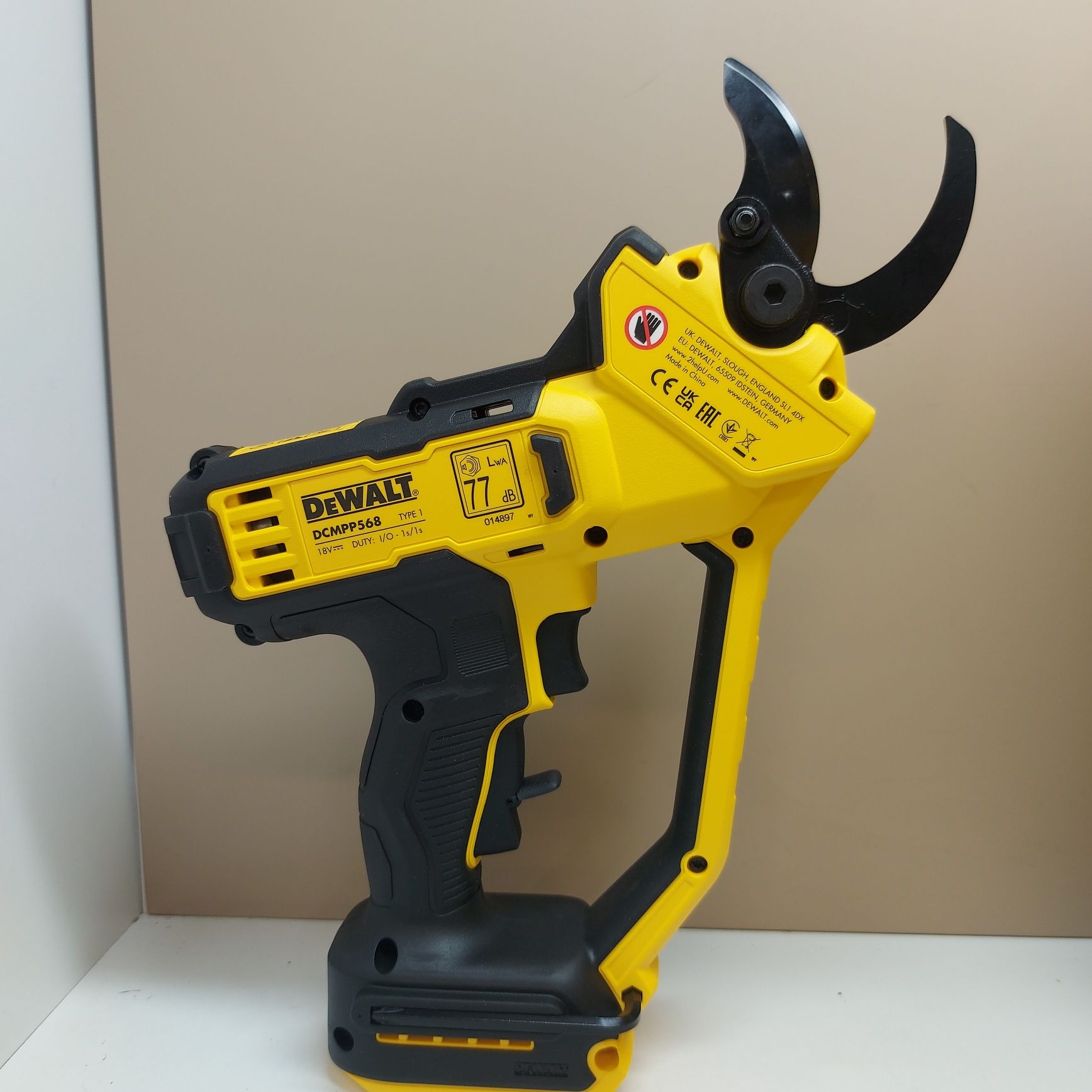 Акумулаторна ножица DeWALT DCMPP568N-XJ