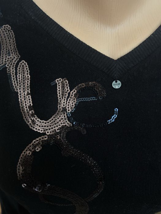 Блуза на Guess с пайети