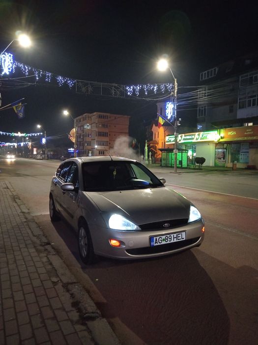 Se vinde ford focus mk1 1,6 benzina +gpl