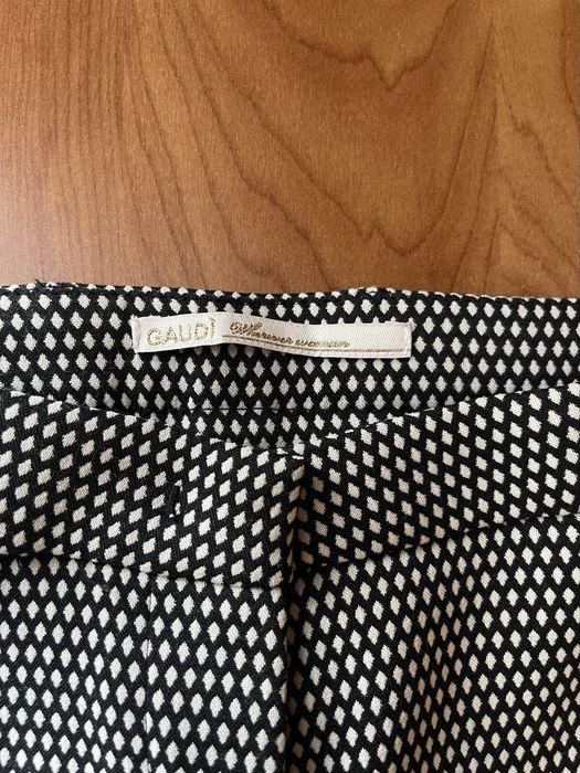 Прав панталон Gaudi