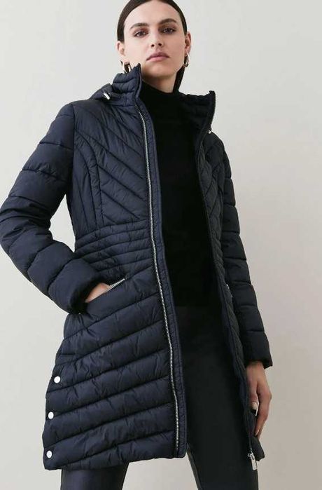 Karen Millen дамско черно дълго зимно яке с отделяща се качулка