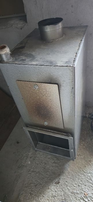 Продам котел отопительный