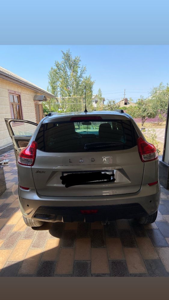 Srochna sotiladi lada 2018