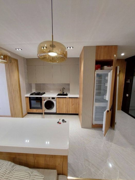 Квартира на ЦУМе / 2 этаж / 65м²
