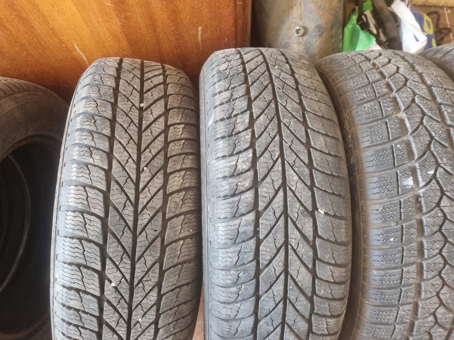 Гуми 15 зимни/летни