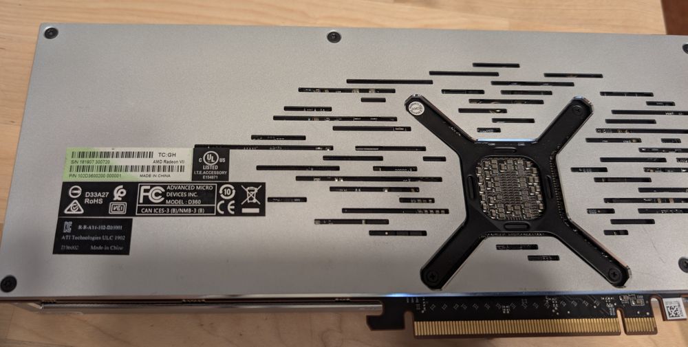 GPU Sapphire Radeon VII 16GB HBM