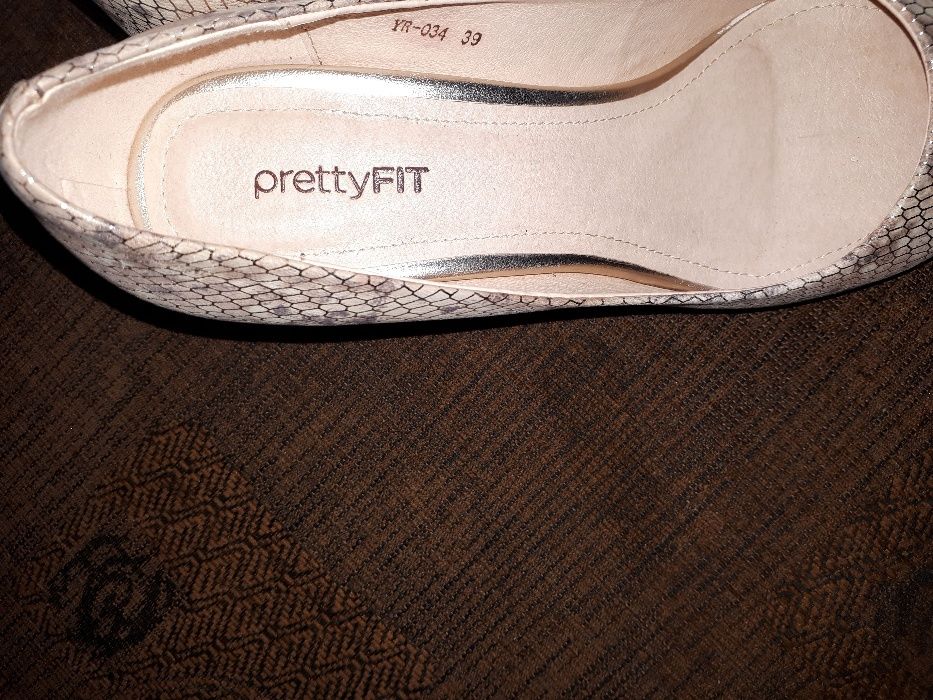 Обувки Prettyfit,колан и чанта