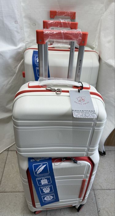Set 4 valize troller nou sigilat