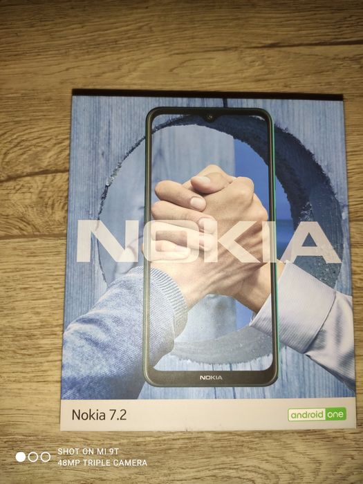 Nokia 7,2 полностью рабочий телефон.