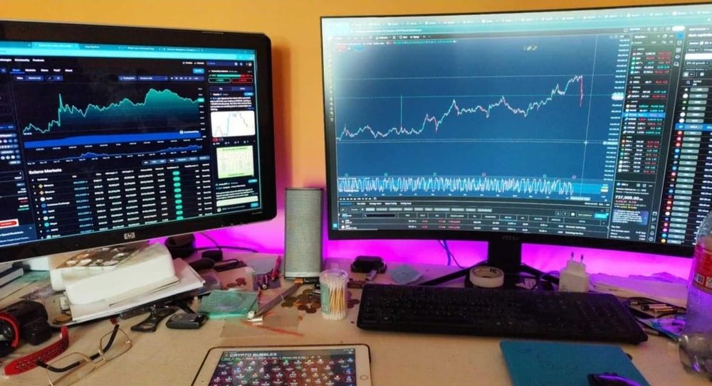 Monitor gaming led MSI curbat de 32 , 2k ,WQHD,  rgb ambient
