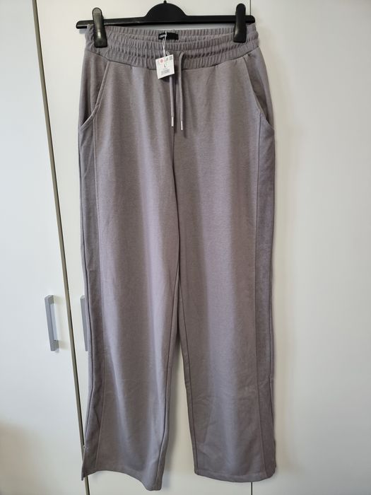 Pantaloni sport dama