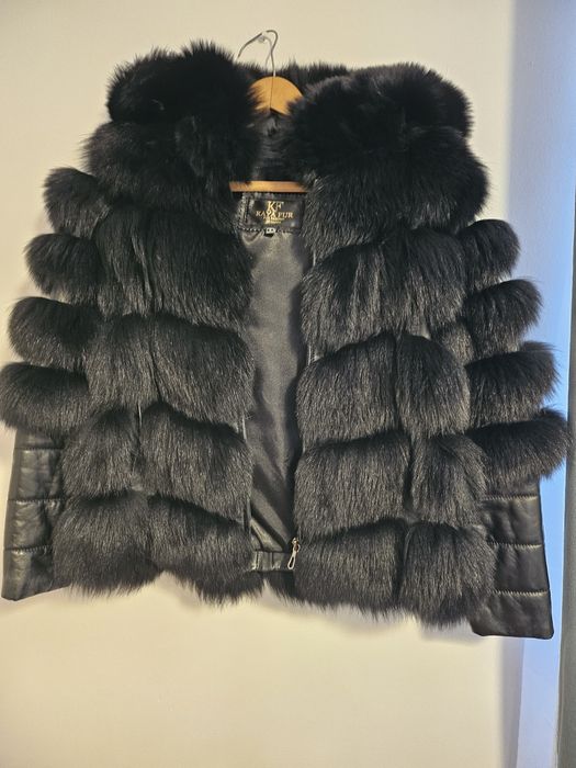 Haina blana naturala vulpe polara cu inserții piele