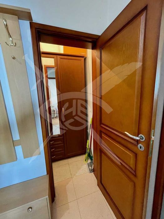 Дава се под наем Тристаен апартамент в София, Център - 77 кв.м за 747.66 € - Снимка #14