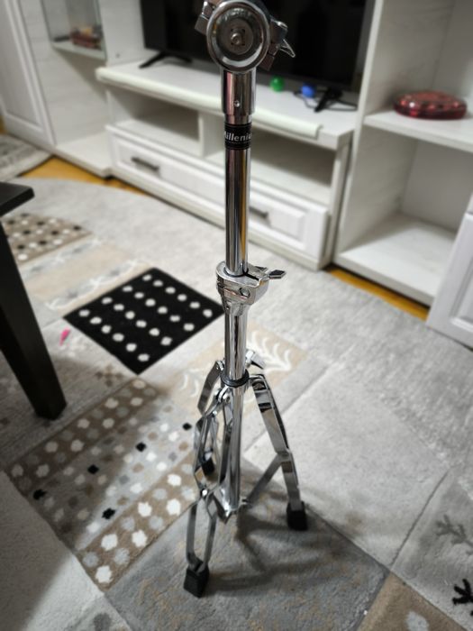 Alesis Strike Multipad + Pedală Millenium