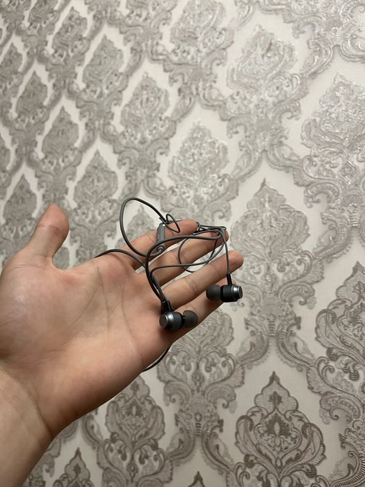 Наушники проводные