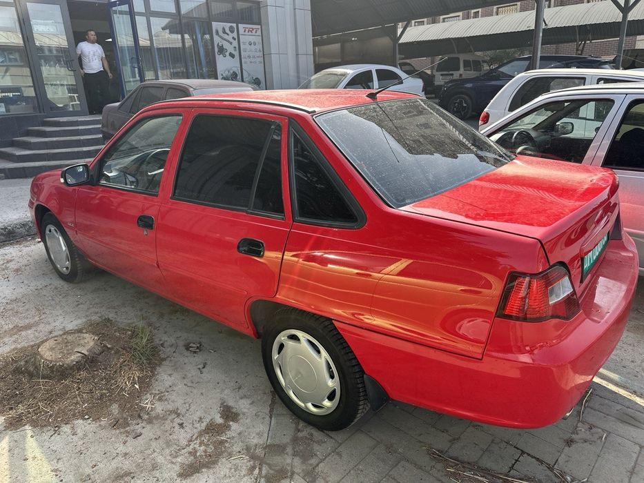 Нексия 2 сотилади