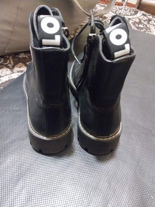 Ботинки детские. Размер 34