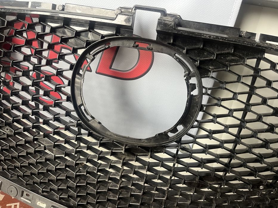 Решетка Mazda 3 2020 г