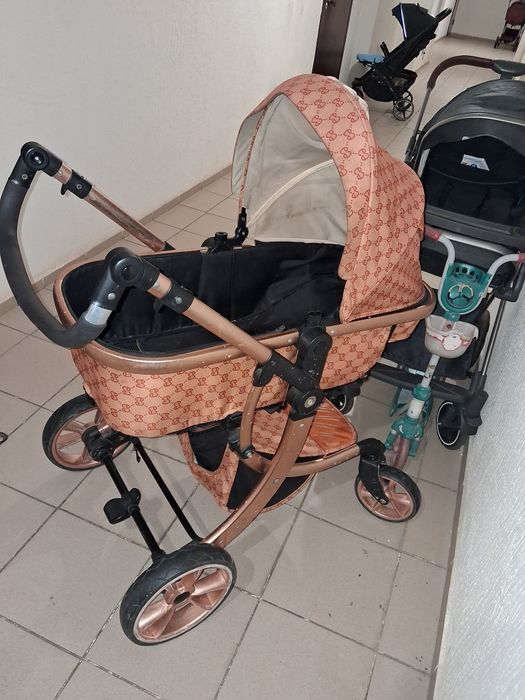 Продам колясну в хорошем состочнии