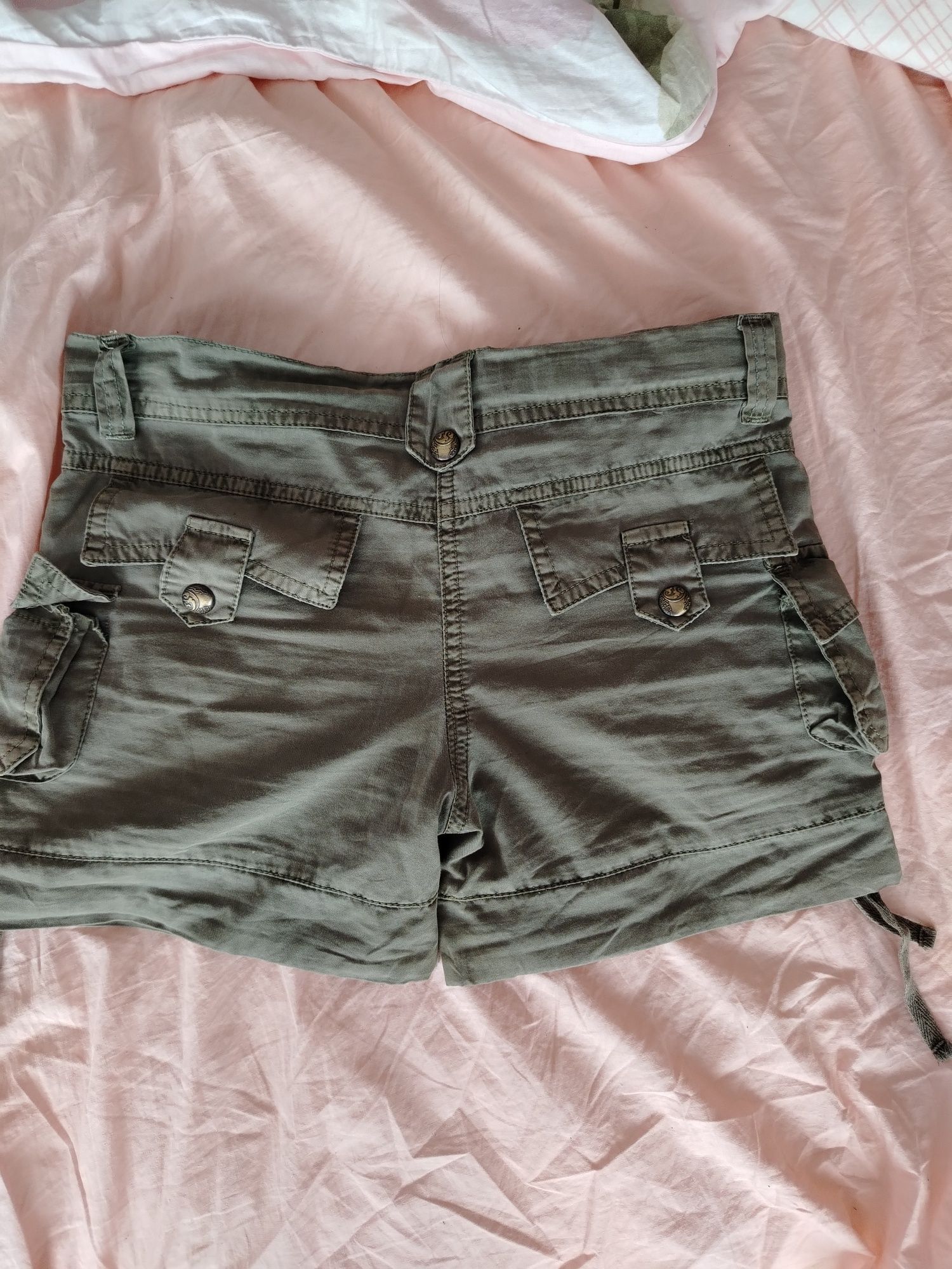 уникални yk2 shorts