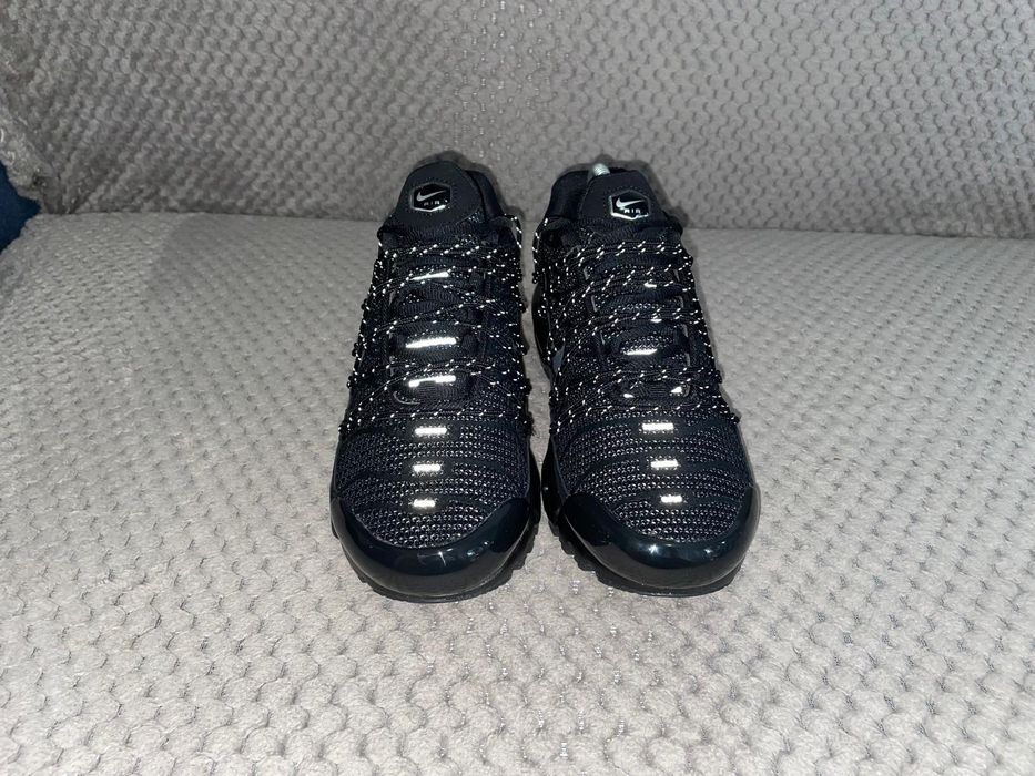 Adidas NIKE Air Max Plus Utility nr 42