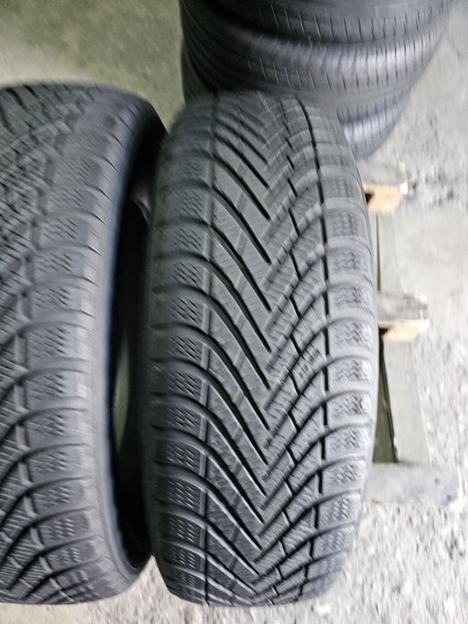 2 anvelope iarna 195 65 15 Pirelli 2019