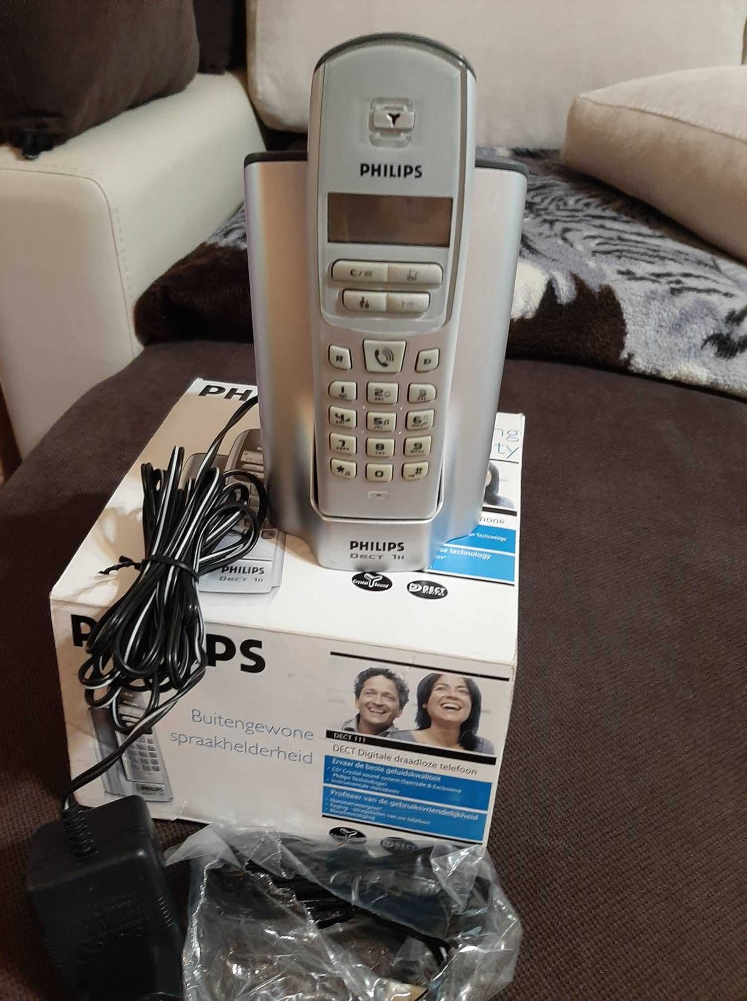 Безжичен телефон Philips dect1112s
