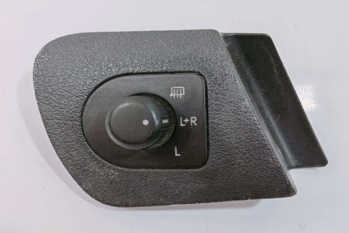 Buton  reglaj oglinzi 1U2867186B Skoda Octavia prima generatie (facel