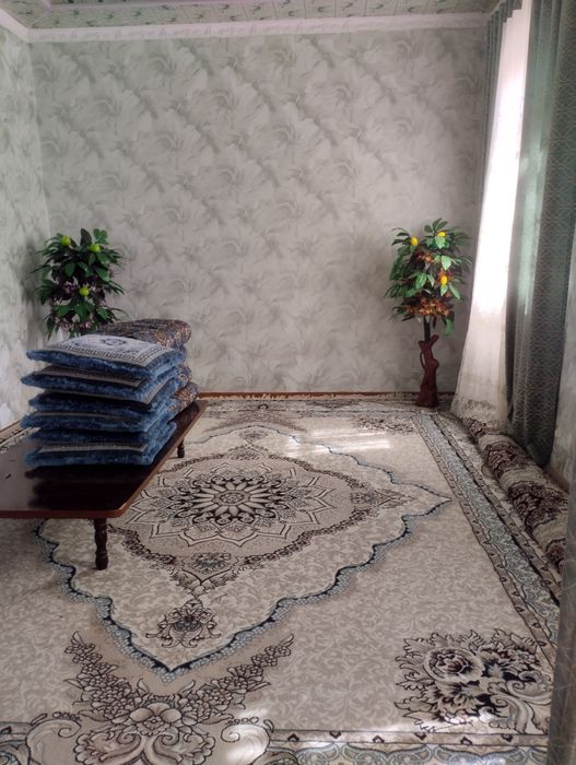 Uchaska sotiladi 7xona