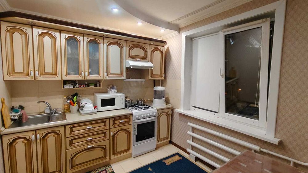 Продам 2х комнатную квартиру район Азии!