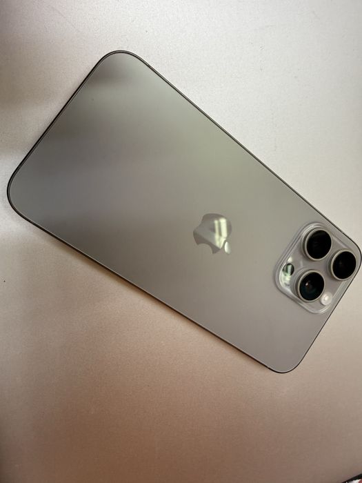 iPhone 15 pro max 256gb Natural 88% batery