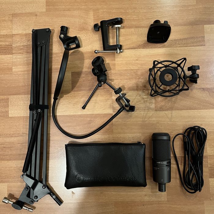 Микрофон Audio-Technica AT2020USB+