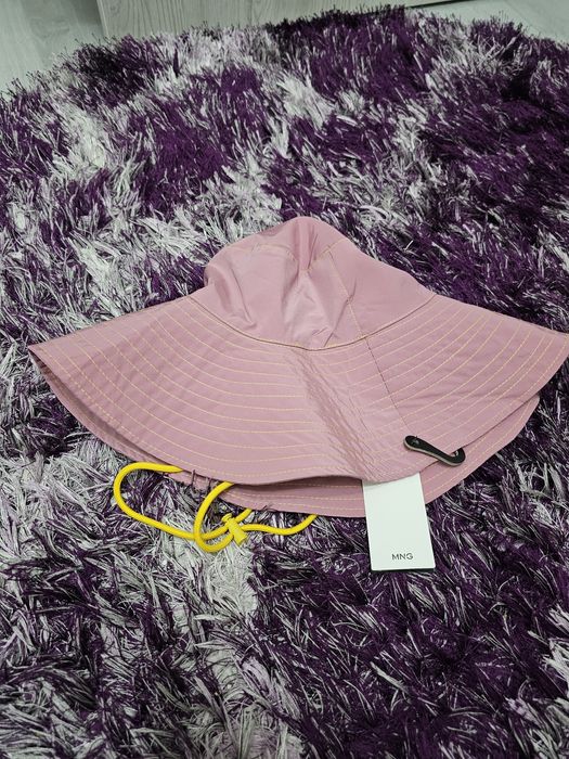 Pălărie pescăreasca mango noua cu eticheta