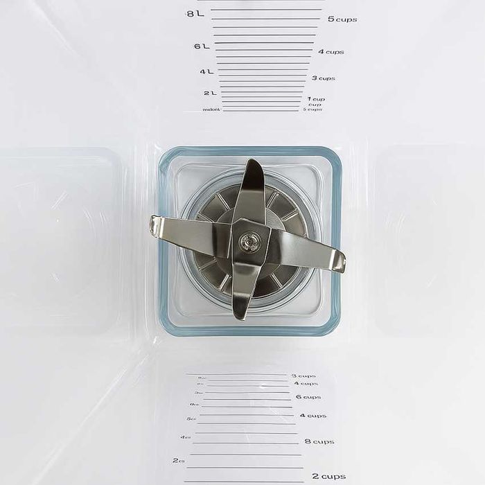 Професионален блендер за смути и шейкове със шумоизолация