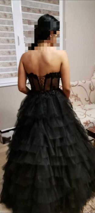 Бутикова бална рокля