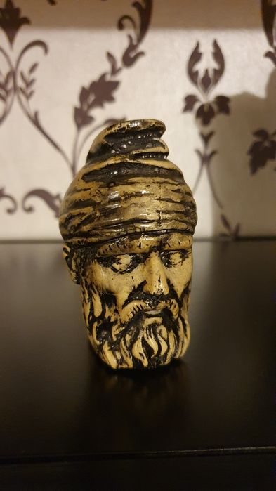 Figurina cap dac din rasina