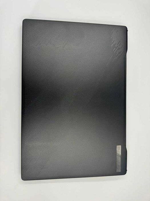 Asus ROG M16 RTX 3060 i7-11800H