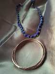Set colier lapis lazuli lungime  45 cm și brățări Bambus placate