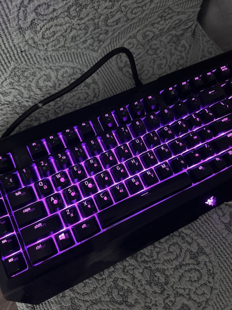 Клавиатура razer blackwidow chroma v2 yellow switch