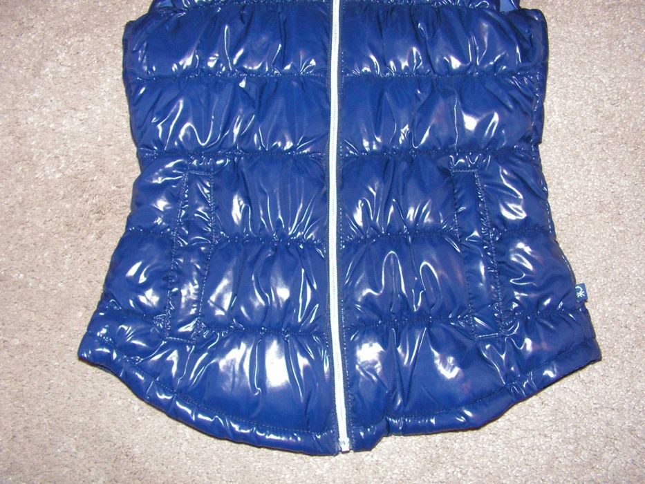 Намалена! Грейка / елек Benetton 10-11-12 г. XL - 2XL