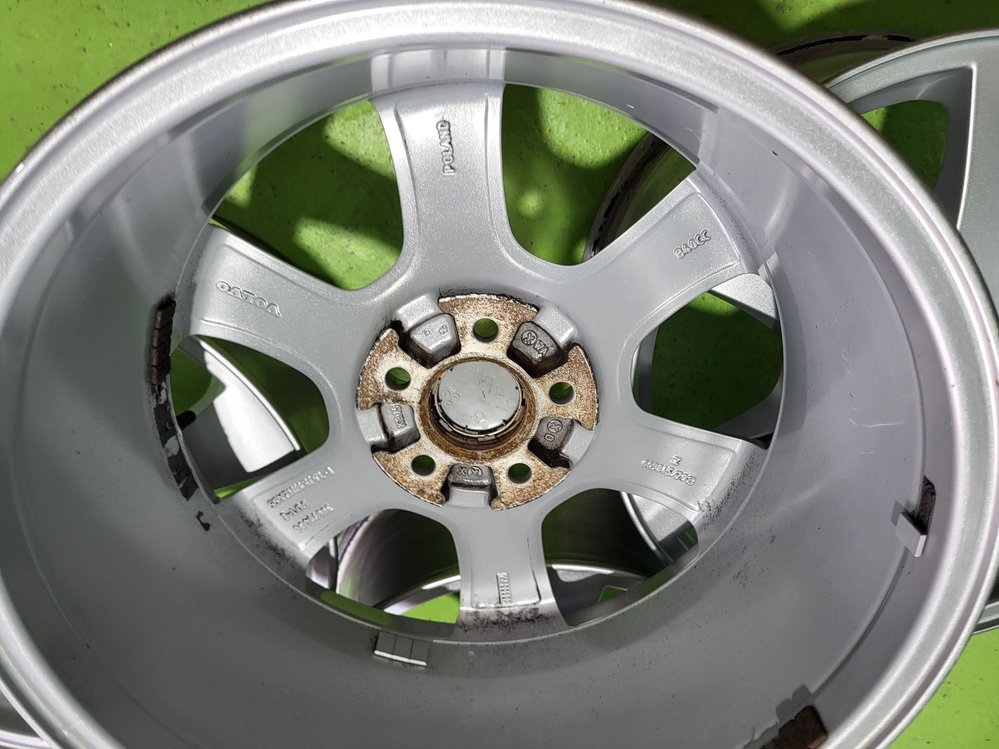 17 5x108 Volvo лети джанти 5х108 Волво