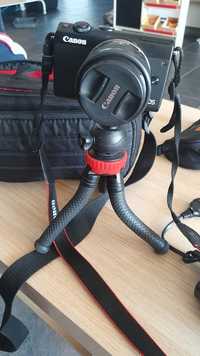 Canon EOS M100 + accesorii