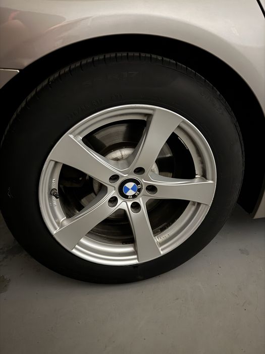 Jante BMW F10 originale cu senzori + anvelope vara 225/55/R17 BMW F10